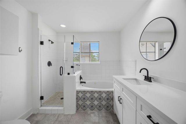 939 Colorado Street 20, Houston, TX 77007