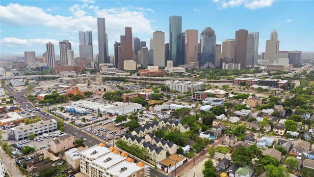 939 Colorado Street 20, Houston, TX 77007