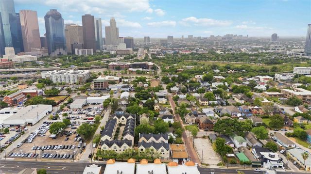 939 Colorado Street 20, Houston, TX 77007