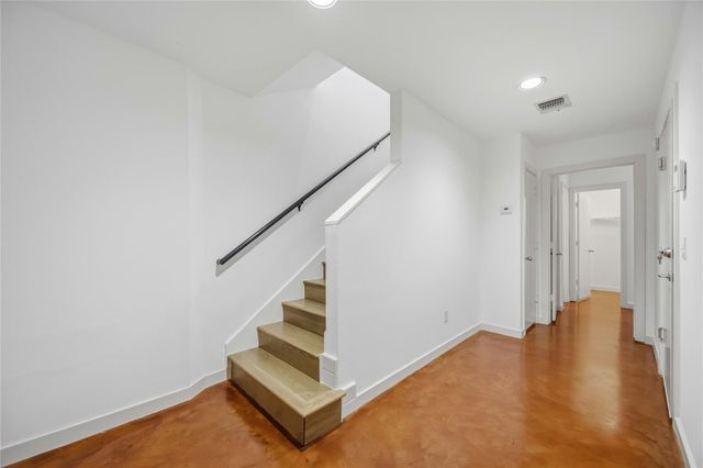 939 Colorado Street 20, Houston, TX 77007