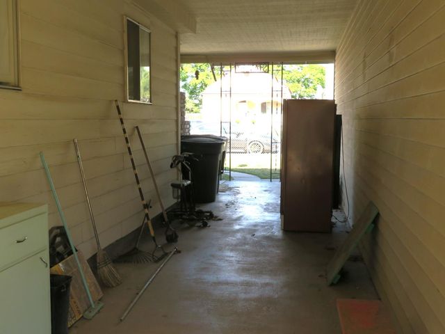 454 N 3rd Ave, Oakdale, CA 95361