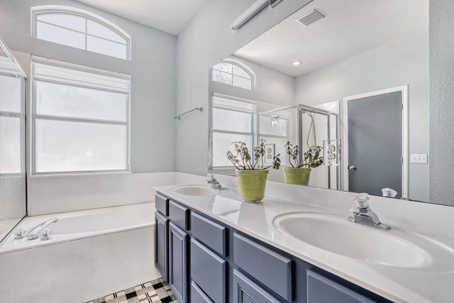 2529 Tandi TRL, Round Rock, TX 78664