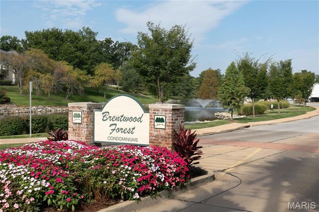 1659 E Swan Circle, Brentwood, MO 63144