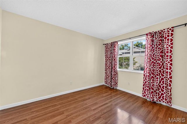 1659 E Swan Circle, Brentwood, MO 63144