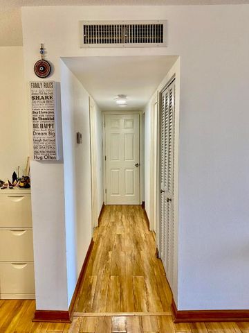 1750 NE 191st Street 600, Miami, FL 33179