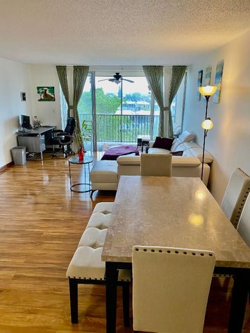 1750 NE 191st Street 600, Miami, FL 33179