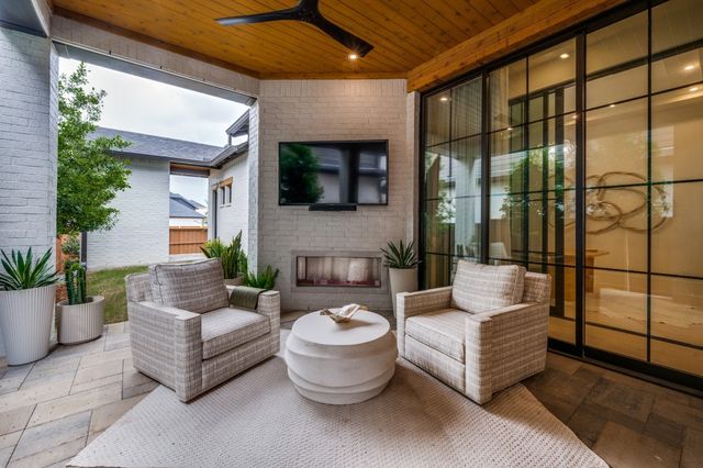 3240 Coral Hill Street, Frisco, TX 75033