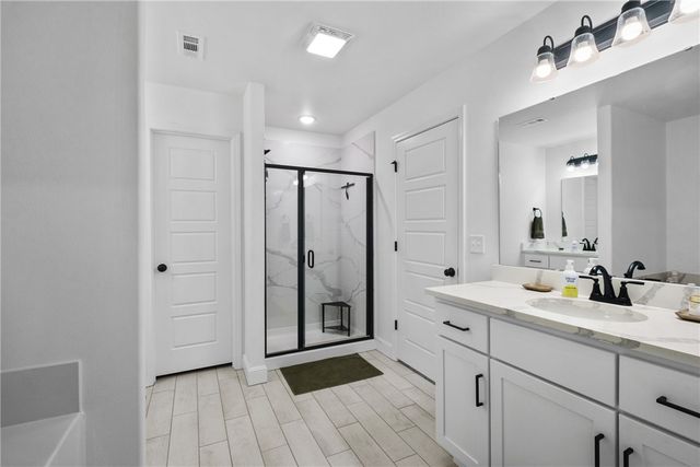 571 Stoneseed Street, Centerton, AR 72719