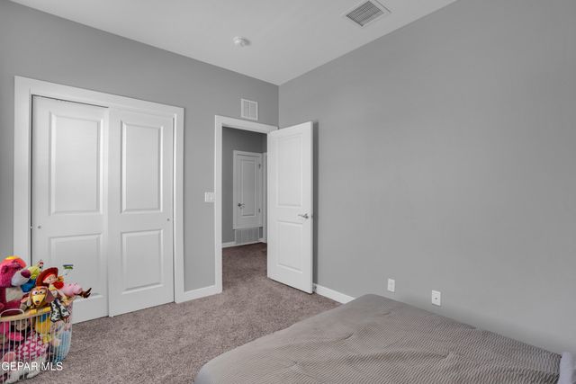 942 AIRSHIP Place, El Paso, TX 79928
