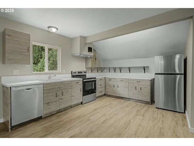 4989 Se WINWORTH Ct, Milwaukie, OR 97222