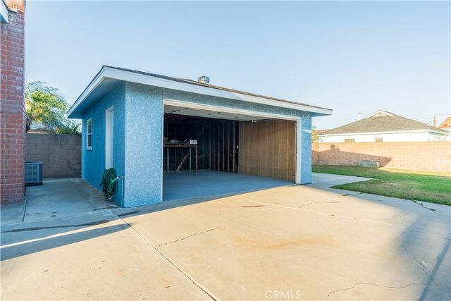 21726 Dolores Street, Carson, CA 90745