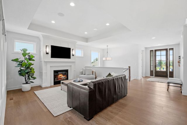12750 Surrey Street, Eden Prairie, MN 55347