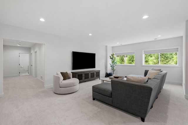 12750 Surrey Street, Eden Prairie, MN 55347