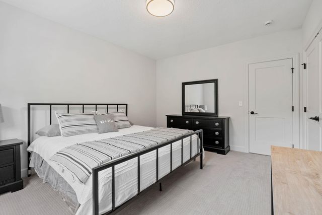 12750 Surrey Street, Eden Prairie, MN 55347