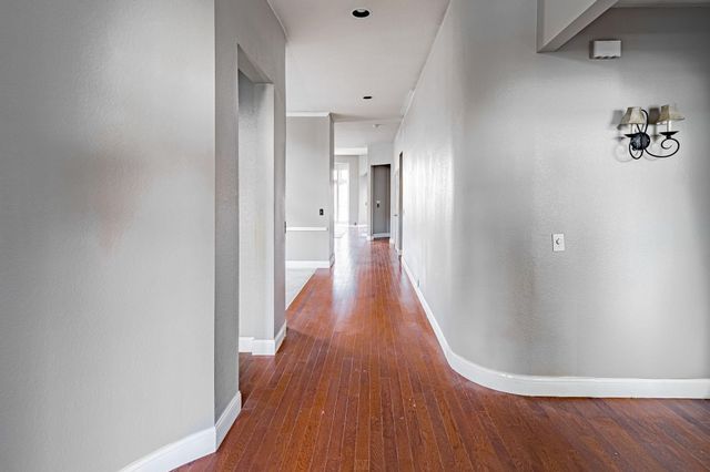 2450 Thorntree Drive, Frisco, TX 75033