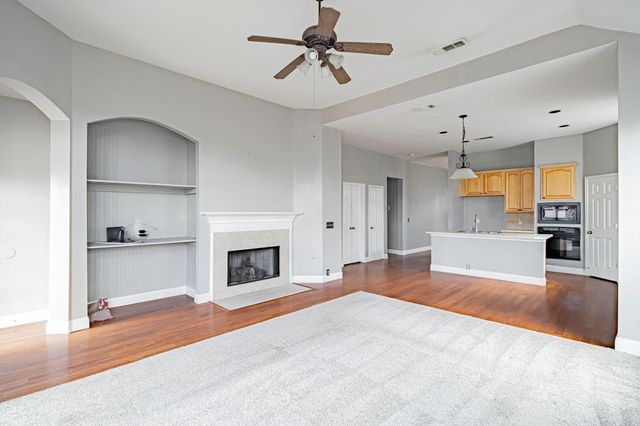 2450 Thorntree Drive, Frisco, TX 75033
