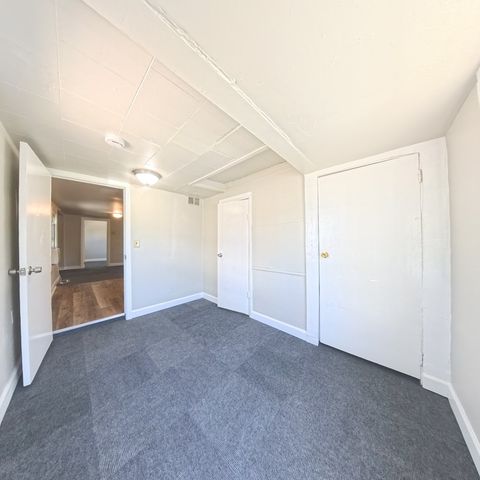 2938 E Euclid Avenue, Des Moines, IA 50317