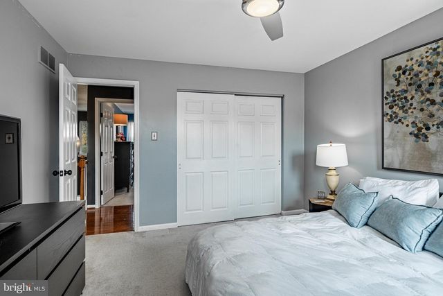 939 BAYLOWELL DR, West Chester, PA 19380