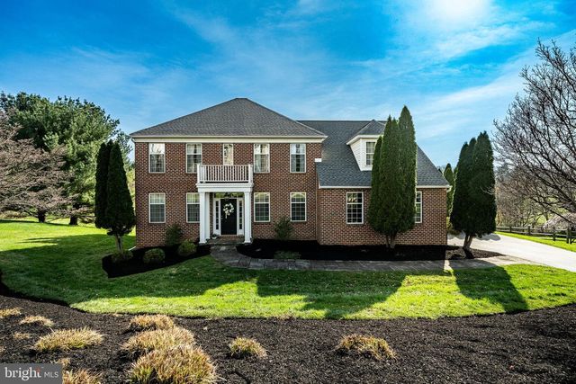 939 BAYLOWELL DR, West Chester, PA 19380