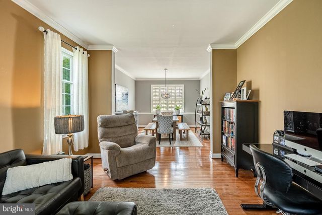 939 BAYLOWELL DR, West Chester, PA 19380