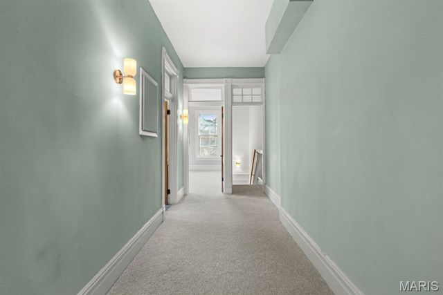 2346 Albion Place, St Louis, MO 63104