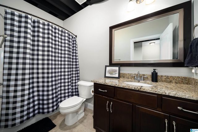 112 WILLOW BRANCH LANE, Chelsea, AL 35043