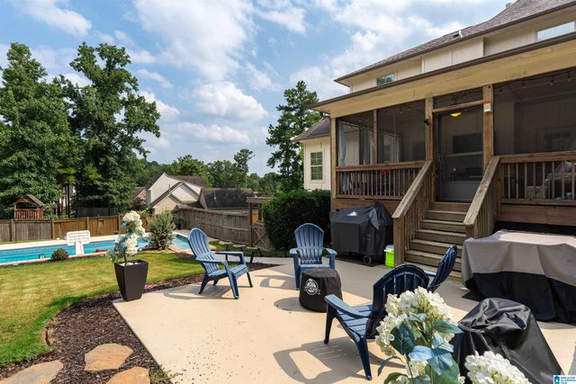 112 WILLOW BRANCH LANE, Chelsea, AL 35043