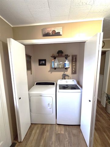 6740 S Eberhart Avenue, Clare, MI 48617