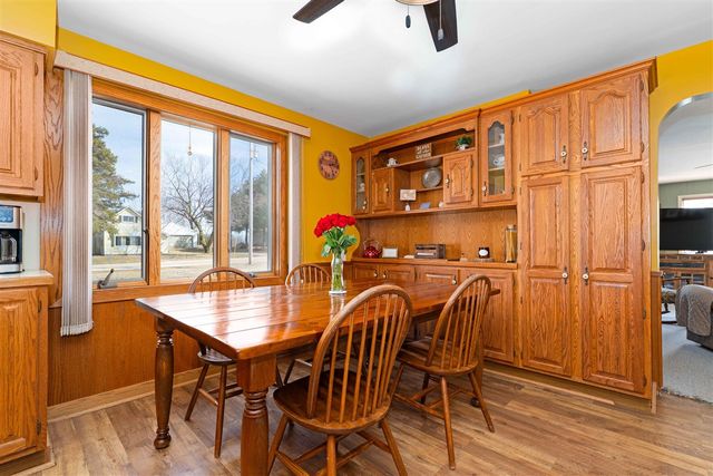 6740 S Eberhart Avenue, Clare, MI 48617