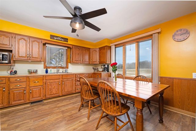 6740 S Eberhart Avenue, Clare, MI 48617