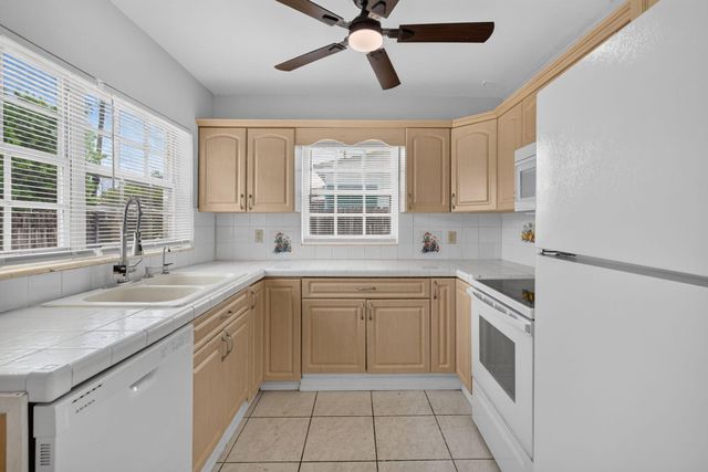 410 NW 52ND Court, Oakland Park, FL 33309