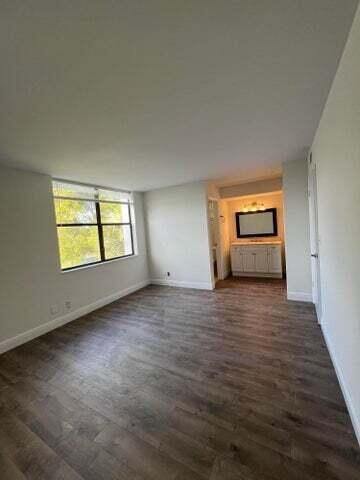 825 Egret Circle 404, Delray Beach, FL 33444