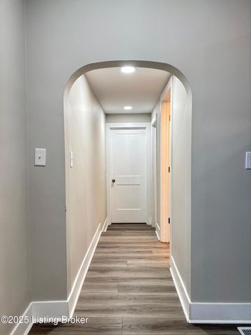 1812 Wilson Ave, Louisville, KY 40210