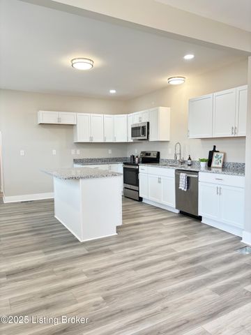 1812 Wilson Ave, Louisville, KY 40210