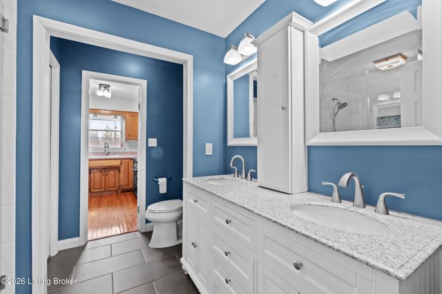 7409 Independence Cove, Louisville, KY 40214