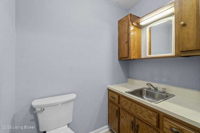 7409 Independence Cove, Louisville, KY 40214