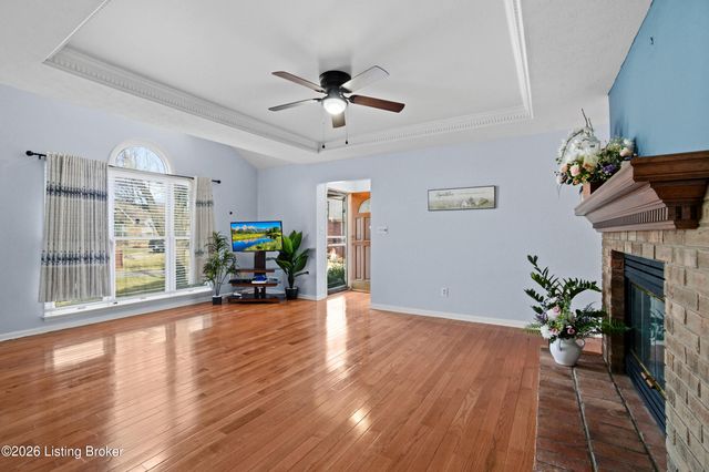 7409 Independence Cove, Louisville, KY 40214