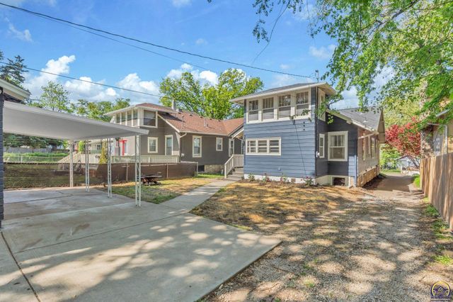 312 SW Elmwood AVE, Topeka, KS 66606
