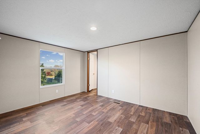 2231 Westminster Hwy Street, Walhalla, SC 29691