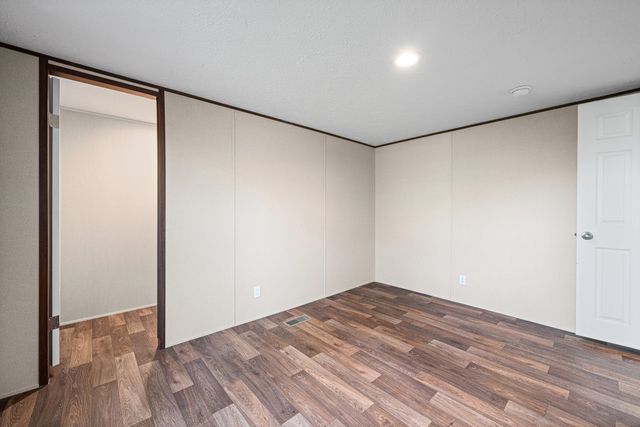 2231 Westminster Hwy Street, Walhalla, SC 29691