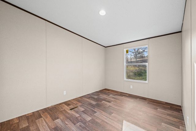 2231 Westminster Hwy Street, Walhalla, SC 29691