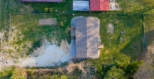 2231 Westminster Hwy Street, Walhalla, SC 29691