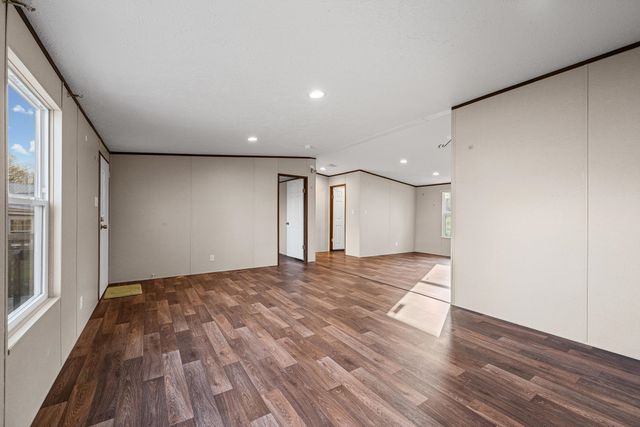 2231 Westminster Hwy Street, Walhalla, SC 29691