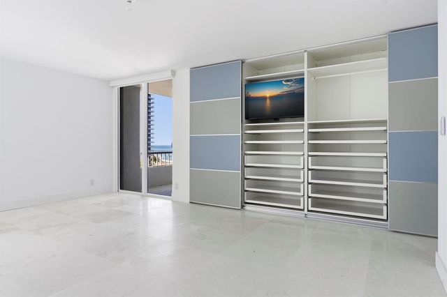 5510 N Ocean Drive 7c, Singer Island, FL 33404