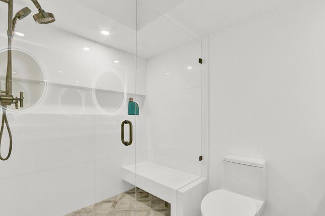 5510 N Ocean Drive 7c, Singer Island, FL 33404