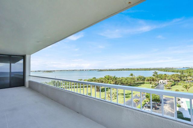 5510 N Ocean Drive 7c, Singer Island, FL 33404