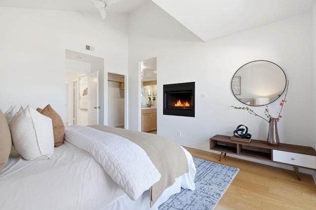 201 Ortega Avenue, Mountain View, CA 94040