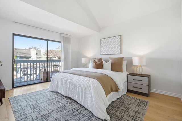 201 Ortega Avenue, Mountain View, CA 94040