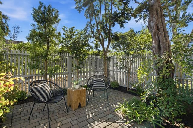 201 Ortega Avenue, Mountain View, CA 94040