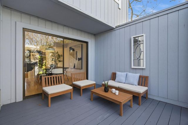 201 Ortega Avenue, Mountain View, CA 94040